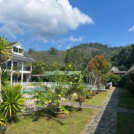 Villa Colina Khao Lak Rooms And Bungalows - Adults Only Экстерьер фото