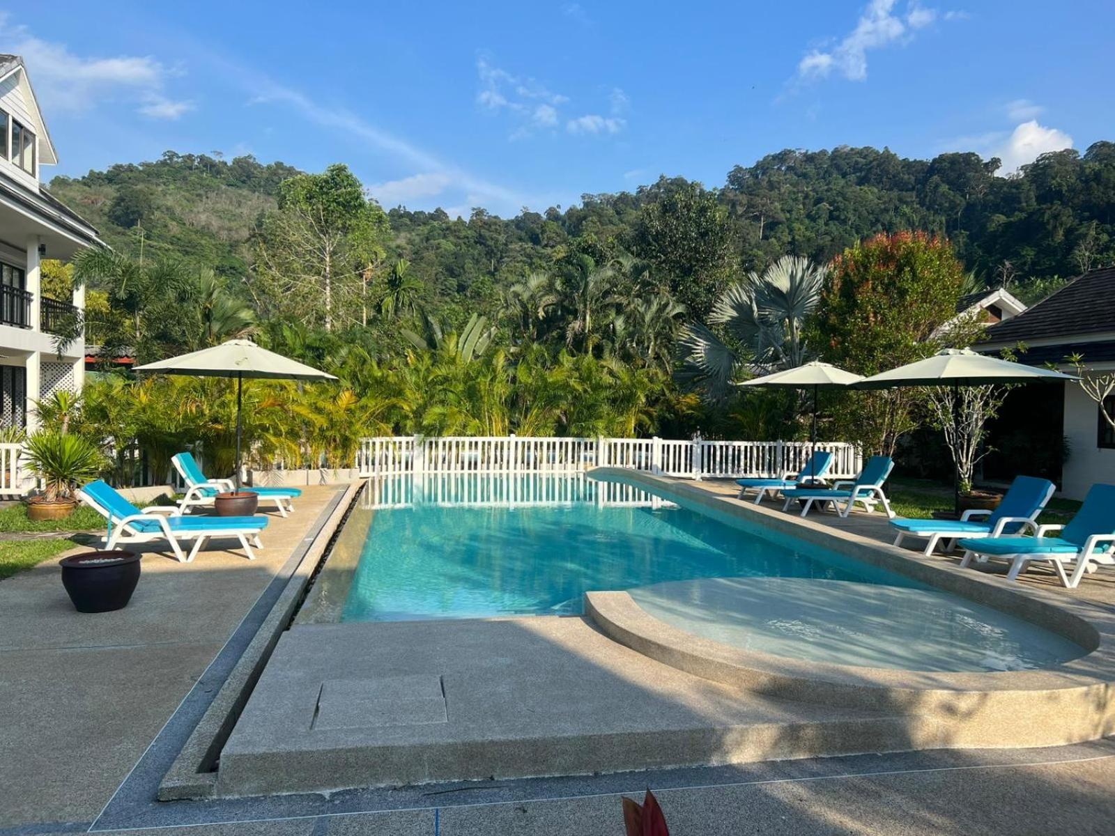 Villa Colina Khao Lak Rooms And Bungalows - Adults Only Экстерьер фото