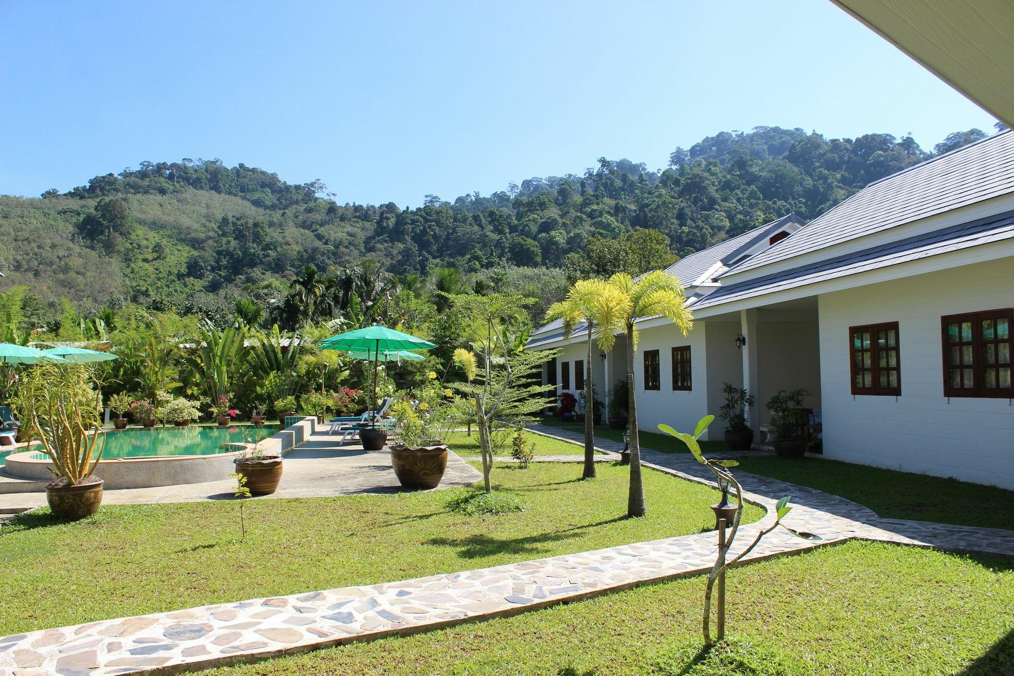 Villa Colina Khao Lak Rooms And Bungalows - Adults Only Экстерьер фото